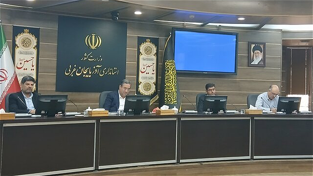 دریاچه ارومیه نباید به ابزاری برای ضربه‌زدن به نظام و دولت تبدیل شود
