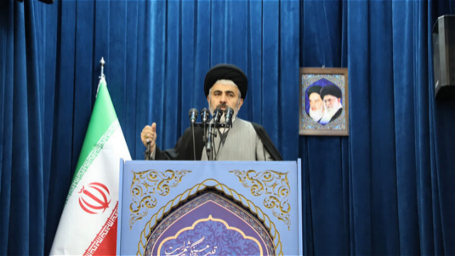 تجربه‌های تاریخی باید چراغ راه آینده ملت شود