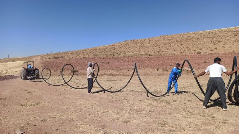 آب شرب تکاب هیچ‌گونه آلودگی ندارد