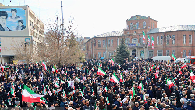 تجمع همبستگی ملی مردم ارومیه در 22 دی