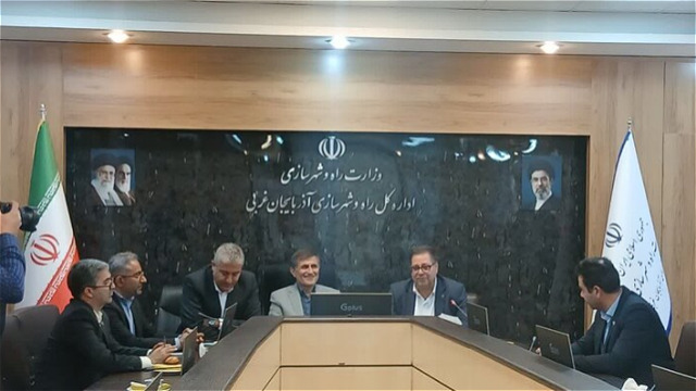 آذربایجان غربی پتانسیل تبدیل شدن به یکی از بهترین مناطق ریلی کشور را دارد