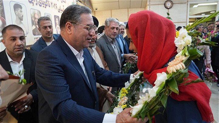 حمایت از قهرمانان و استعدادهای ورزشی استان ضروریست 
