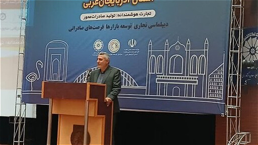 توسعه کریدورهای حمل ونقل و لجستیک صادراتی در اولویت قرار دارد