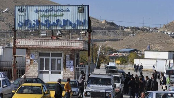  هدفگذاری برای افزایش تردد روزانه مرز بازرگان به هزار دستگاه 